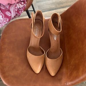 Free people wedge shoes GREAT ITEM FOR FALL!